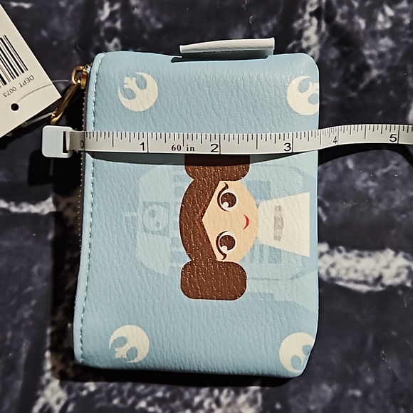 Our Universe Star Wars Princess Leia Coin Purse NWT - Picture 8 of 8